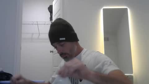 Gavin online show from 04/22/26, 06:05