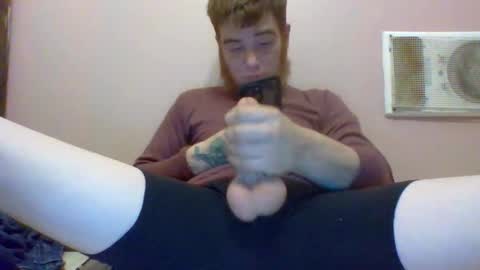 biggingerdick04 online show from 12/15/25, 05:50