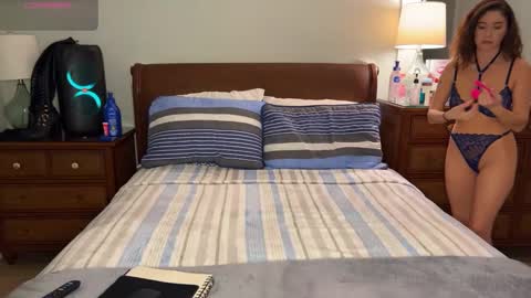 LILLI  MATT online show from 12/29/24, 10:36