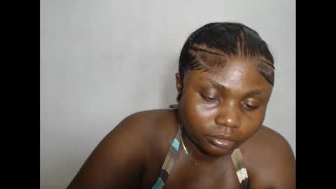 Snapshot of biggybudy chatting on 12/18/24, 12:10 biggybudy online show from 12/18/24, 12:10