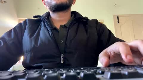 bighandsomesatisfy online show from 01/04/25, 11:11