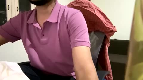 bighandsomesatisfy online show from 01/10/25, 02:23