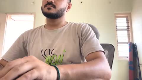 bighandsomesatisfy online show from 11/05/25, 11:32