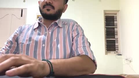 bighandsomesatisfy online show from 11/09/25, 02:59