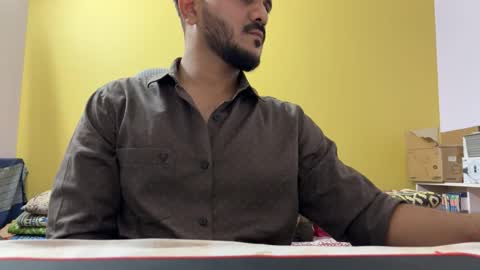 bighandsomesatisfy online show from 04/30/26, 03:40