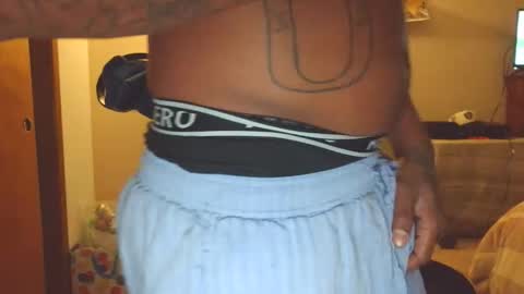 Snapshot of bighawaiislim chatting on 03/27/26, 11:32 bighawaiislim online show from 03/27/26, 11:32