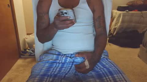 Snapshot of bighawaiislim chatting on 03/30/26, 08:37 bighawaiislim online show from 03/30/26, 08:37