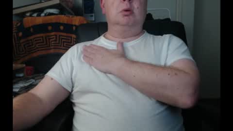 Snapshot of bighorn1981 chatting on 07/26/26, 02:13 bighorn1981 online show from 07/26/26, 02:13