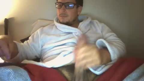 Snapshot of bigjay7713 chatting on 11/05/25, 06:24 Bigdicbear713 online show from 11/05/25, 06:24