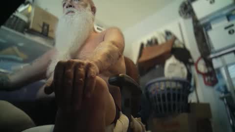 Snapshot of bigjeff01 chatting on 10/20/25, 03:23 bigjeff01 online show from 10/20/25, 03:23