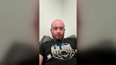 Snapshot of bigjon50eldi chatting on 06/20/26, 03:09 bigjon50eldi online show from 06/20/26, 03:09