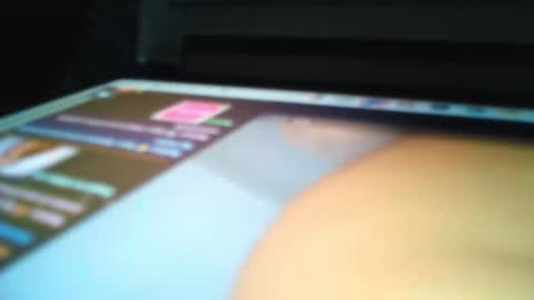 Snapshot of bigjraw2487 chatting on 10/31/25, 12:22 bigjraw2487 online show from 10/31/25, 12:22