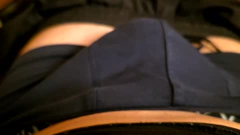 Snapshot of biglolli1 chatting on 10/16/25, 07:48 biglolli1 online show from 10/16/25, 07:48