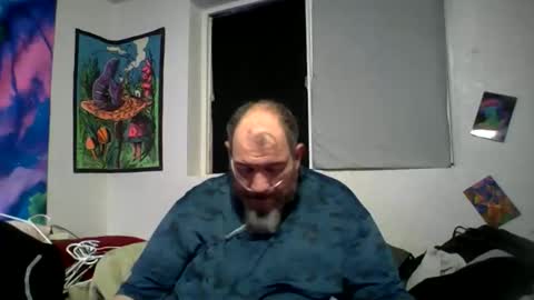Snapshot of bigman42of0rlife chatting on 05/17/26, 11:06 bigman42of0rlife online show from 05/17/26, 11:06