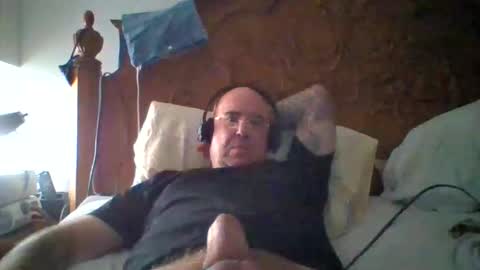 Snapshot of bigmike197167 chatting on 05/20/26, 07:03 bigmike197167 online show from 05/20/26, 07:03
