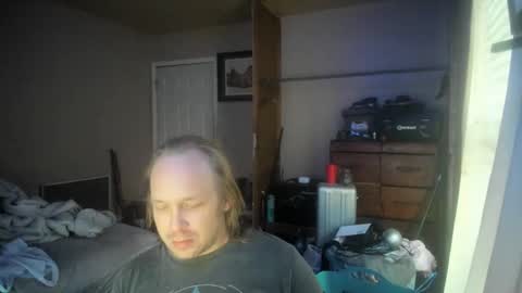 bigmike20129020 online show from 12/01/24, 11:04