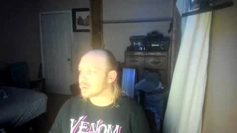 bigmike20129020 online show from 01/17/25, 04:28