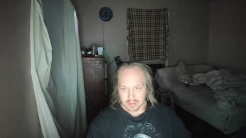 bigmike20129020 online show from 02/24/25, 08:06