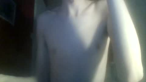 Snapshot of bignlouis chatting on 06/05/26, 12:11 Nicolas online show from 06/05/26, 12:11