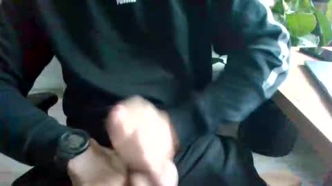 Snapshot of bigpolishdick12345 chatting on 10/08/25, 09:40 bigpolishdick12345 online show from 10/08/25, 09:40