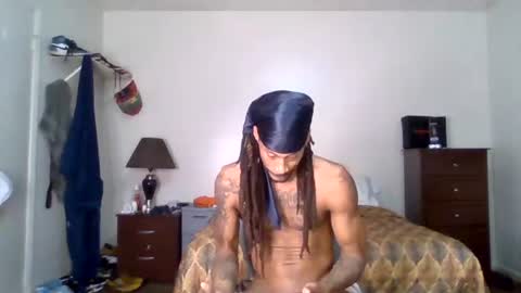 Snapshot of bigpussypump chatting on 10/19/25, 03:51 bigpussypump online show from 10/19/25, 03:51