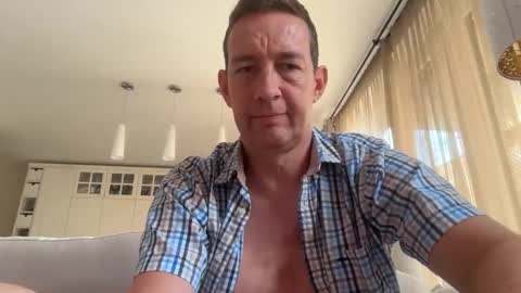 bigragazz21 online show from 06/09/26, 07:53