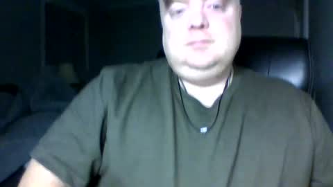 Snapshot of bigred_nyc chatting on 11/02/25, 03:09 Big Red online show from 11/02/25, 03:09