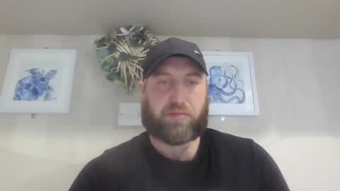 Snapshot of bigrodge06 chatting on 11/02/25, 11:45 bigrodge06 online show from 11/02/25, 11:45