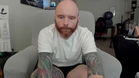 Snapshot of bigseanxoxo chatting on 01/25/25, 10:39 Sean pronounced Shon online show from 01/25/25, 10:39