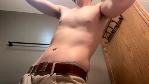 Snapshot of bigskinnyboyshh chatting on 12/24/24, 06:06 bigskinnyboyshh online show from 12/24/24, 06:06