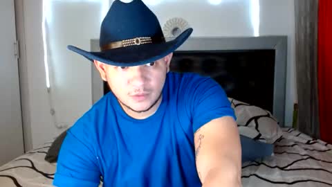 MANUEL online show from 10/06/25, 03:37