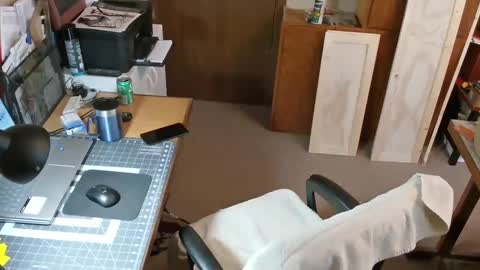 Snapshot of bigthump9999 chatting on 01/04/25, 03:49 bigthump9999 online show from 01/04/25, 03:49