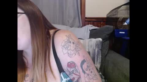 Kim online show from 10/28/25, 03:54