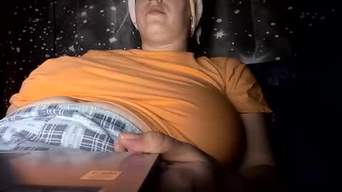 bigtitslala online show from 12/01/25, 07:52