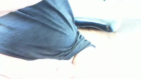 Snapshot of bikerocksxx chatting on 09/23/25, 03:26 bikerocksxx online show from 09/23/25, 03:26