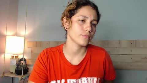 Snapshot of biki_sensual chatting on 10/14/25, 03:51 hi  soy   natural girl biki online show from 10/14/25, 03:51
