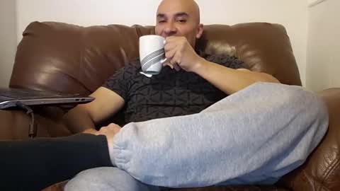 Snapshot of bilie11 chatting on 11/11/25, 12:54 Bilie online show from 11/11/25, 12:54