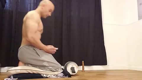 Snapshot of bilie11 chatting on 12/20/25, 07:32 Bilie online show from 12/20/25, 07:32