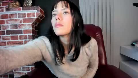 bilie__eilish online show from 11/21/25, 11:53