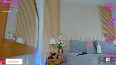 Snapshot of bilie_rouse1 chatting on 06/25/26, 05:12 Bilie online show from 06/25/26, 05:12
