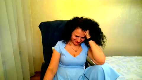 Snapshot of bililay chatting on 06/19/26, 09:29 DOM NIKA online show from 06/19/26, 09:29