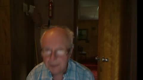 Snapshot of bill_25061 chatting on 06/15/26, 05:37 bill_25061 online show from 06/15/26, 05:37