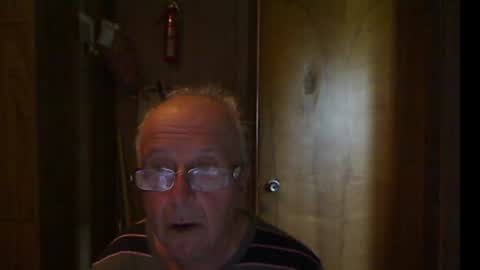 Snapshot of bill_25061 chatting on 07/25/26, 05:54 bill_25061 online show from 07/25/26, 05:54