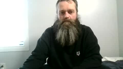 Snapshot of billhill42 chatting on 07/29/26, 03:26 billhill42 online show from 07/29/26, 03:26