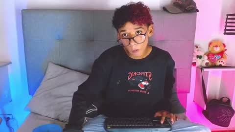 B-I-L-L-I-E 3 online show from 09/30/25, 03:11