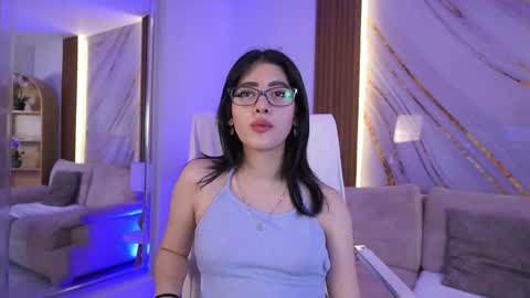 Snapshot of billiebrownn chatting on 05/09/26, 07:08 billiebrownn online show from 05/09/26, 07:08