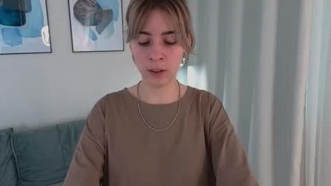 Milla online show from 03/26/26, 07:14