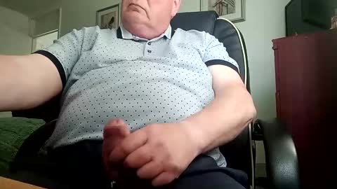 Snapshot of billlllllyb chatting on 05/13/26, 10:56 billlllllyb online show from 05/13/26, 10:56