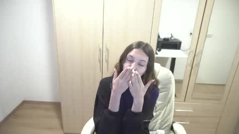 billy1love online show from 04/23/26, 01:07