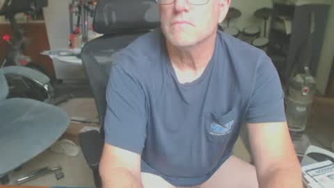Snapshot of billp750876 chatting on 06/12/26, 08:41 billp750876 online show from 06/12/26, 08:41